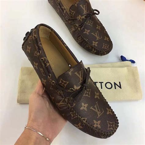 louis vuitton brown slippers